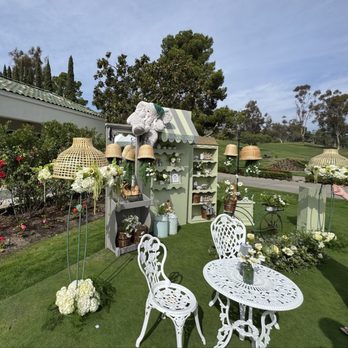 Hani's Flower Design - Florists Near Me - Laguna Hills, California Hani's Flower Design - Florists Near Me - Laguna Hills, California