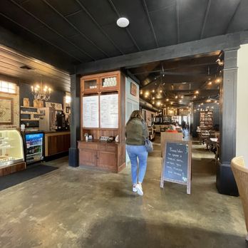 La Belle Vie Cafe - Entrance - Coffee & Tea Near Me - Saint Charles, Missouri