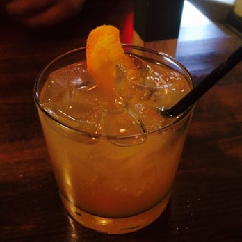 The Vanguard - El nene de kick! - Bars Near Me - Milwaukee, Wisconsin