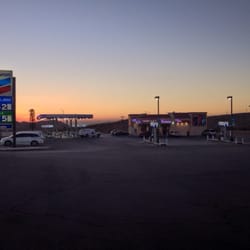 Blue Diamond Travel Center - Remodel of gas station. Sunrise