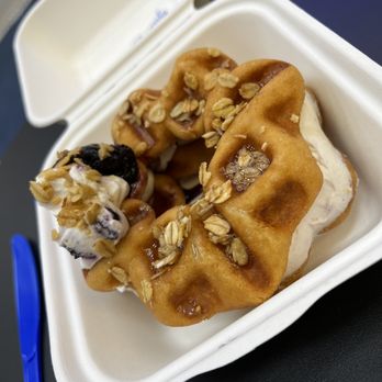 Bear Donut - Blueberry waffle donut so good. - Donuts Near Me - New York, New York Bear Donut - Blueberry waffle donut so good. - Donuts Near Me - New York, New York