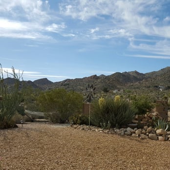 The Desert Lily - Bed & Breakfast Near Me - Joshua Tree, California The Desert Lily - Bed & Breakfast Near Me - Joshua Tree, California