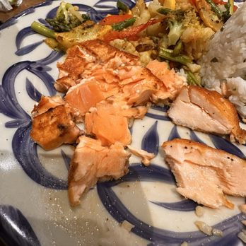 Delia's Mexican Grill - Stadium - El Salmon and Fresh Mixed Vegetables.   Middle was undercooked. - Mexican Near Me - Columbia, Missouri