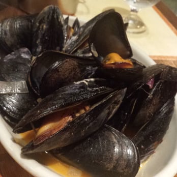 Fiorella's Italian Kitchen - Mussels - Pizza Near Me - Oxon Hill, Maryland Fiorella's Italian Kitchen - Mussels - Pizza Near Me - Oxon Hill, Maryland