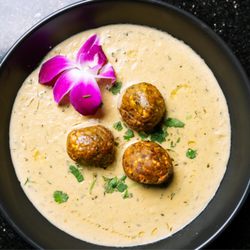 Le Indya FIne Indian Cuisine - Malai kofta ( vegetable and cheese dumplings)
