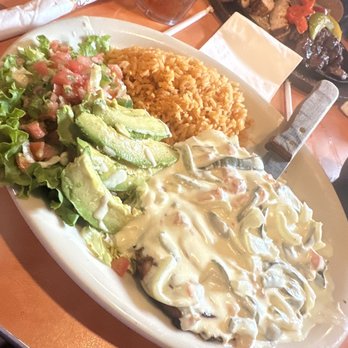 Los Molcajetes - Chicken Pablano was absolutely amazing!!! All the food was great! the reviews wasn't all that great, but we are glad we good the chance! - Mexican Near Me - Mansfield, Texas Los Molcajetes - Chicken Pablano was absolutely amazing!!! All the food was great! the reviews wasn't all that great, but we are glad we good the chance! - Mexican Near Me - Mansfield, Texas