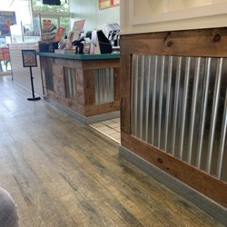 Tropical Smoothie Cafe