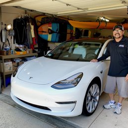 Tony Torres of ROCK CHIP ARMOR, expertly applied a nice CLEAR BRA treatment to my new Tesla Model 3. Tony Torres of ROCK CHIP ARMOR, expertly applied a nice CLEAR BRA treatment to my new Tesla Model 3.