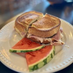 Hayley’s Eatery - Ham & Gouda