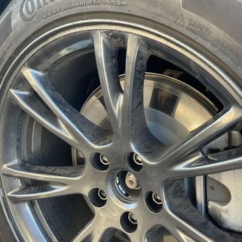 Fast5Xpress Car Wash - Wheel shine and bright?  lol - Car Wash Near Me - Pasadena, California