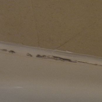 Iris Hotel Cape Cod - Moldy and peeling caulking - Hotels Near Me - Falmouth, Massachusetts