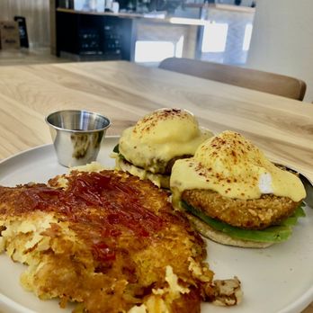 The Breeze Cafe - Crab cake Benedict (17) - Breakfast & Brunch Near Me - Newark, California The Breeze Cafe - Crab cake Benedict (17) - Breakfast & Brunch Near Me - Newark, California