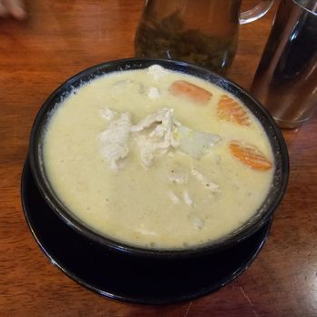 Saigon -2- Siam Bistro - Yellow Curry with Chicken - Vietnamese Near Me - Gilroy, California