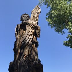 Village Green Park - Absolutely stunning restoration of dead trees!! Ken Packie artist
