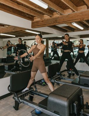 Circuit Works by null