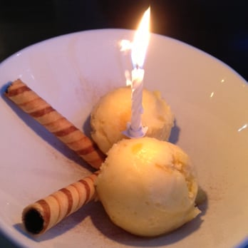 India Quay - I ordered a small ice cream desert, and since it was my hubby's bday, I secretly asked them to insert a candle :-) - Indian Near Me - Glasgow, GLG