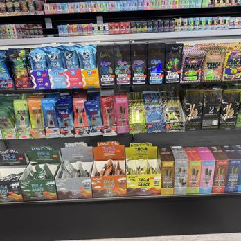 Happy's Smoke Shop - Vape Shops Near Me - Sevierville, Tennessee Happy's Smoke Shop - Vape Shops Near Me - Sevierville, Tennessee