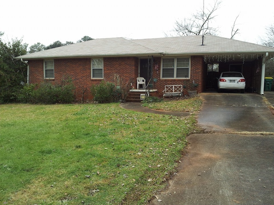 Slide of Biltmore Roofing