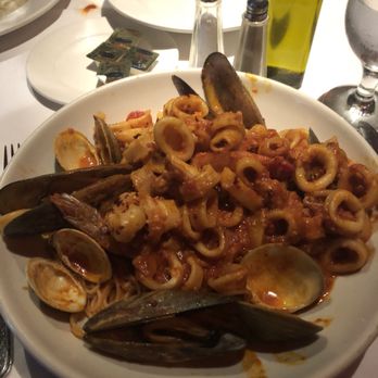 Park Side Restaurant - Seafood fra diavolo - Italian Near Me - Corona, New York Park Side Restaurant - Seafood fra diavolo - Italian Near Me - Corona, New York