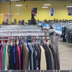 Goodwill Central Texas - Wolf Crossing