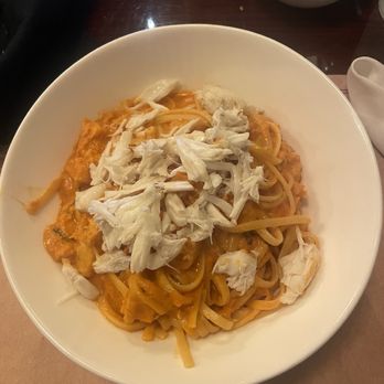 Osteria Natalina - Linguine alla aragosta e granchio (linguine in pink sauce crab and lobster) - Italian Near Me - Tampa, Florida