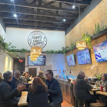Happy Place Eatery - Burgers Near Me - Ventura, California Happy Place Eatery - Burgers Near Me - Ventura, California
