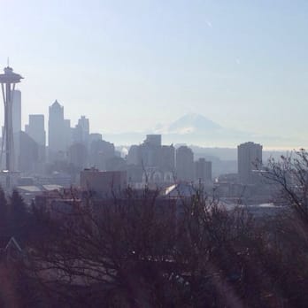 Kerry Park - Parks Near Me - Seattle, Washington