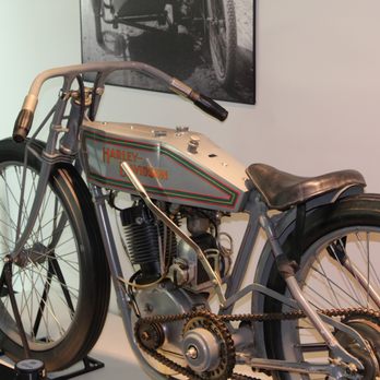 Elliott Museum - Museums Near Me - Stuart, Florida