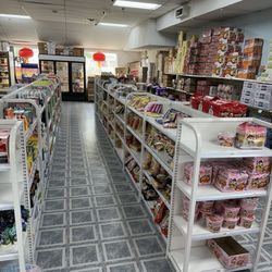 Yumei's Asian Marketplace