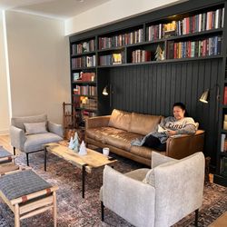 Jacksonville's Magnolia Hotel - Downstairs library & lounge.