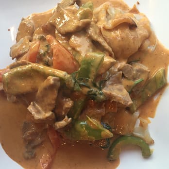Royal Thai Restaurant - Pangnan Noodle (under the curry section) - Thai Near Me - Chicago, Illinois