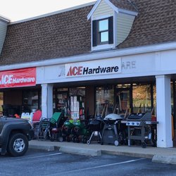 Baskin's Ace Hardware