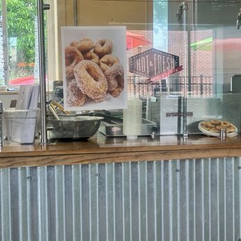 The Celtic Creamery - The mini donuts - Desserts Near Me - Hendersonville, North Carolina