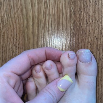 Mindy Nails Bar - Left the previous polish still on my nail - Nail Salons Near Me - Whittier, California Mindy Nails Bar - Left the previous polish still on my nail - Nail Salons Near Me - Whittier, California