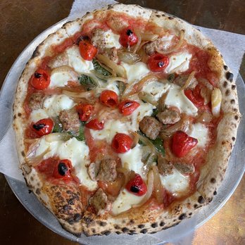 Fiamma Pizza Company - Salsiccia  Pepe - Pizza Near Me - Chattanooga, Tennessee