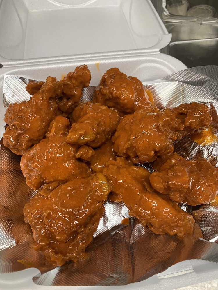 EAST RIDGE HOTS Updated September 2024 1973 E Ridge Rd, Rochester, New York Fast Food