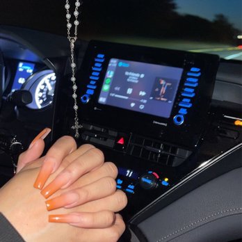 Nail Tech - Nail Salons Near Me - Daly City, California