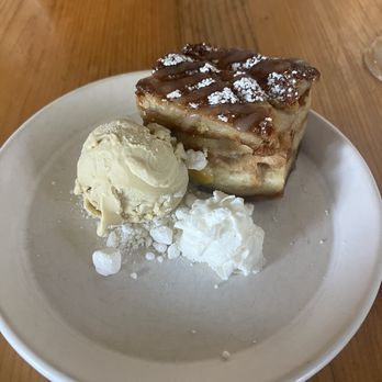 Trelio Food & Wine - Peach pie with pistachio Icecream - New American Near Me - Clovis, California Trelio Food & Wine - Peach pie with pistachio Icecream - New American Near Me - Clovis, California