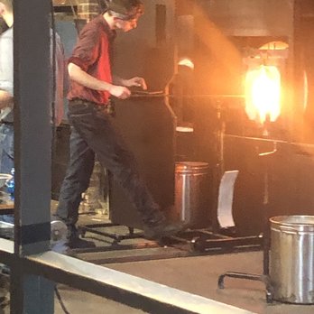 Silver Dollar City - Glass blowing in action - Amusement Parks Near Me - Branson, Missouri Silver Dollar City - Glass blowing in action - Amusement Parks Near Me - Branson, Missouri