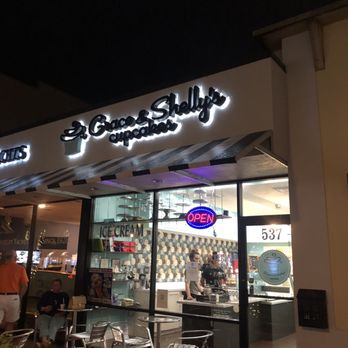 Grace and Shelly's Cupcakes - Desserts Near Me - Naples, Florida Grace and Shelly's Cupcakes - Desserts Near Me - Naples, Florida