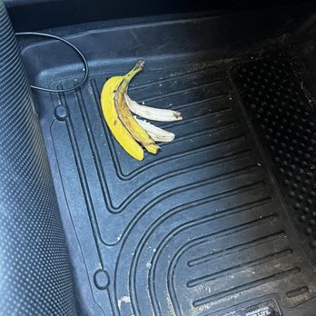 Bob's Bridge Collision Center - Not my banana but was left when I picked it up - Body Shops Near Me - Fremont, California Bob's Bridge Collision Center - Not my banana but was left when I picked it up - Body Shops Near Me - Fremont, California