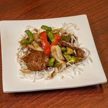 Beyond Thai - Mongolian Beef - Thai Near Me - Skokie, Illinois Beyond Thai - Mongolian Beef - Thai Near Me - Skokie, Illinois