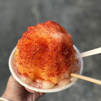Lahaina Shave Ice - Guava, lychee, passionfruit syrup with li hing Mui powder and fresh mochi - Desserts Near Me - Honolulu, Hawaii Lahaina Shave Ice - Guava, lychee, passionfruit syrup with li hing Mui powder and fresh mochi - Desserts Near Me - Honolulu, Hawaii