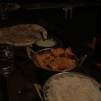 Armitage Alehouse - Pubs Near Me - Chicago, Illinois