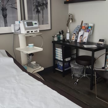 Newport Aesthetics - Treatment room - Medical Spas Near Me - Newport Beach, California
