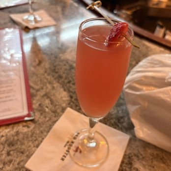 Red Rooster Harlem - Pom' In Paradise - American Near Me - New York, New York