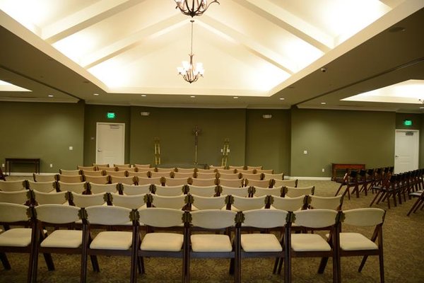 HOUGHLIN-GREENWELL FUNERAL HOME - Updated May 2026 - 25 Photos - 1475