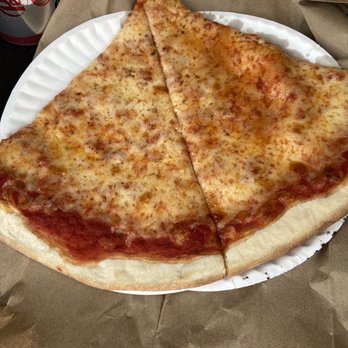 Livingston Pizza - Pizza with diet Dr. Pepper - Pizza Near Me - Livingston, New Jersey
