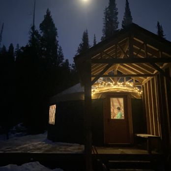Inspired Summit Adventures - Smith and Morehouse Yurt - Hiking Near Me - Park City, Utah