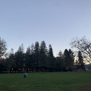 Serra Park - Parks Near Me - Sunnyvale, California